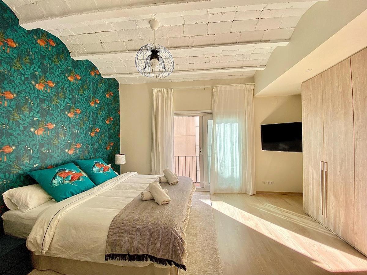 Abbott Apartment - 1 Min From The Beach - 100M2 - Sleeps 8 Sitges Extérieur photo
